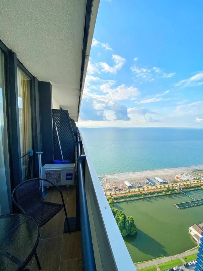 Apartments Batumi Studio V Екстериор снимка