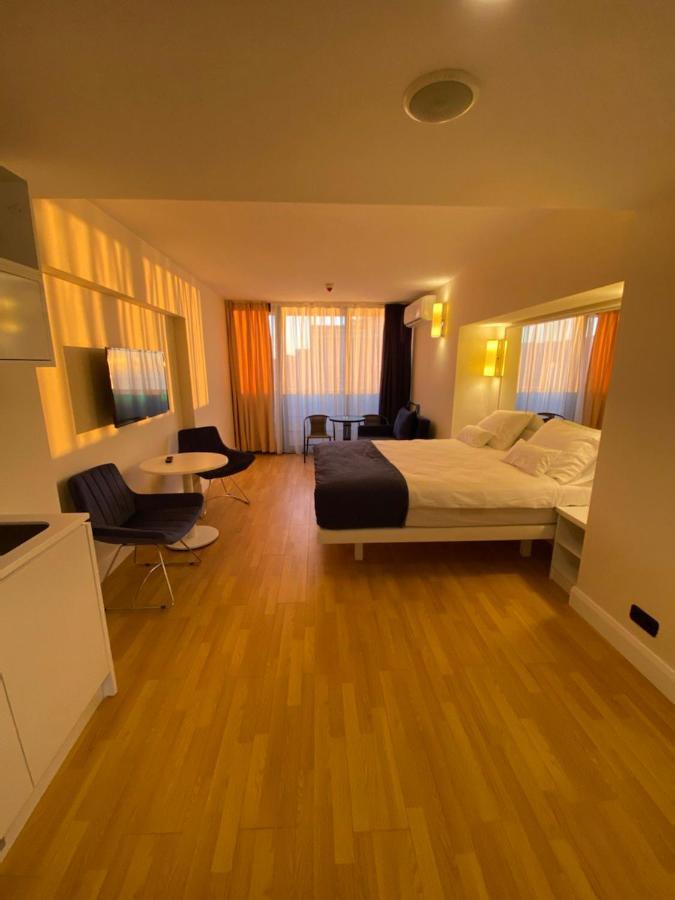 Apartments Batumi Studio V Екстериор снимка